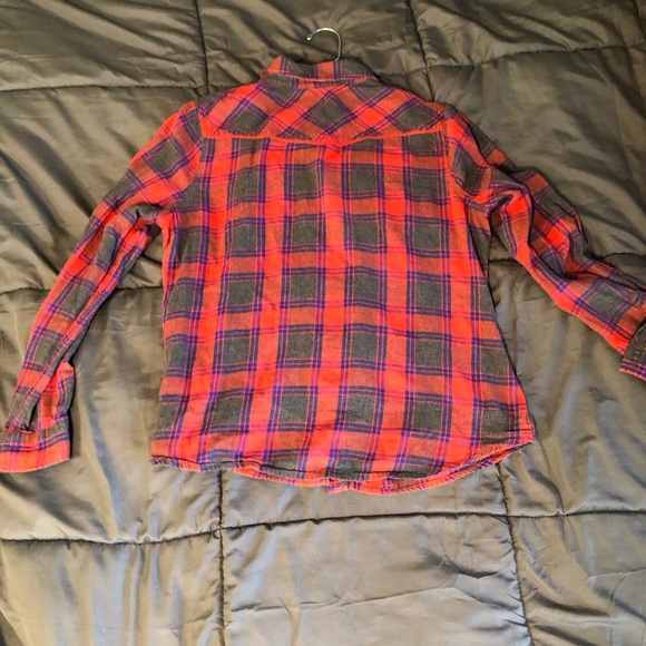Mossimo size Large plaid button up - Picture 2 of 8